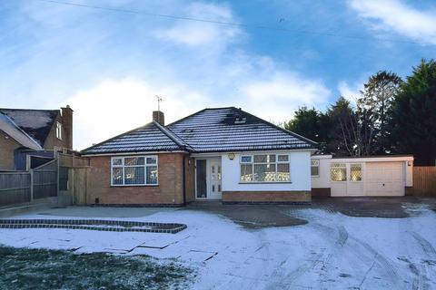 2 bedroom detached bungalow for sale, Oakside Crescent, Evington, LE5