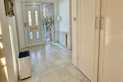 2 bedroom detached bungalow for sale, Oakside Crescent, Evington, LE5