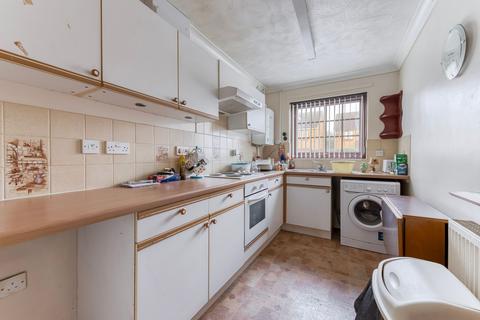 2 bedroom terraced bungalow for sale, St. Andrew Close, Hopton