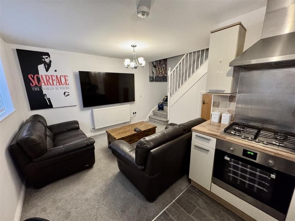 Lounge/Kitchen