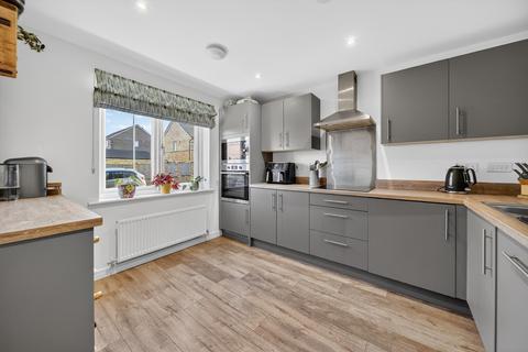 4 bedroom semi-detached house for sale, Castleford WF10