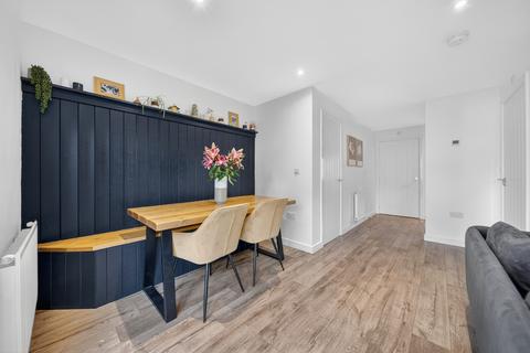 4 bedroom semi-detached house for sale, Castleford WF10