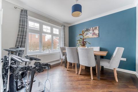 4 bedroom detached house for sale, Cardinal Close, Easton