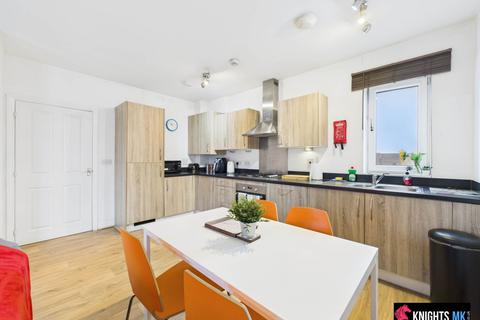 undefined, Houston Court, Milton Keynes MK9