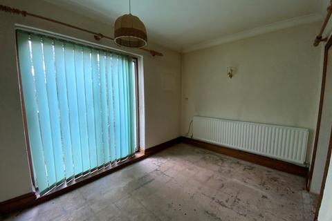 3 bedroom terraced house for sale, 30 Finchfield Road West, Wolverhampton, WV3 8AZ