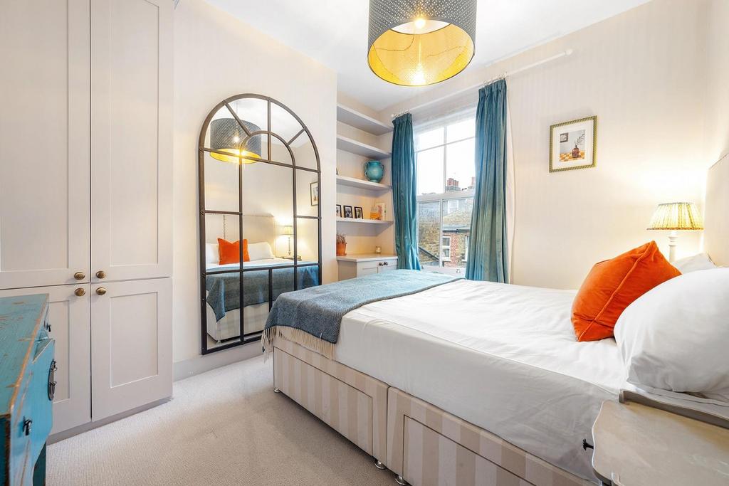 Bedroom 3.JPG