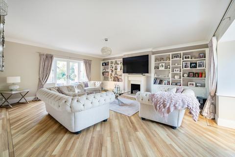 5 bedroom detached house for sale, Glanthams Road, Brentwood, CM15