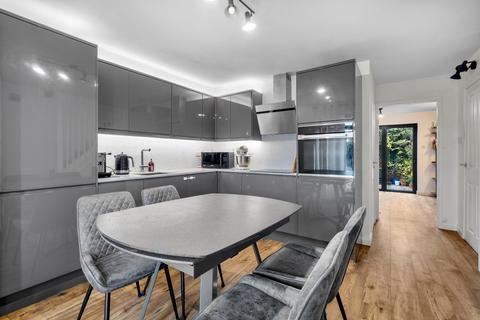 2 bedroom terraced house for sale, Landor Gardens, Cheltenham, GL52