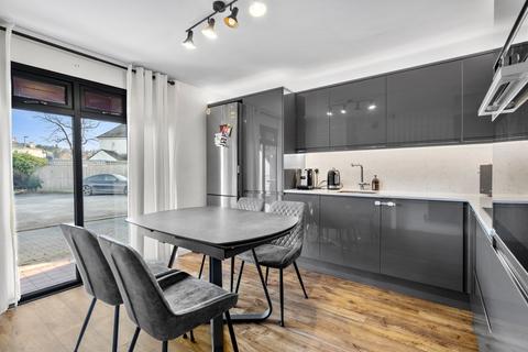 2 bedroom terraced house for sale, Landor Gardens, Cheltenham, GL52