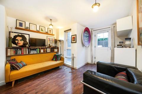 2 bedroom flat for sale, Emerson Building, 3 Gladstone Place, Bow, London, E3