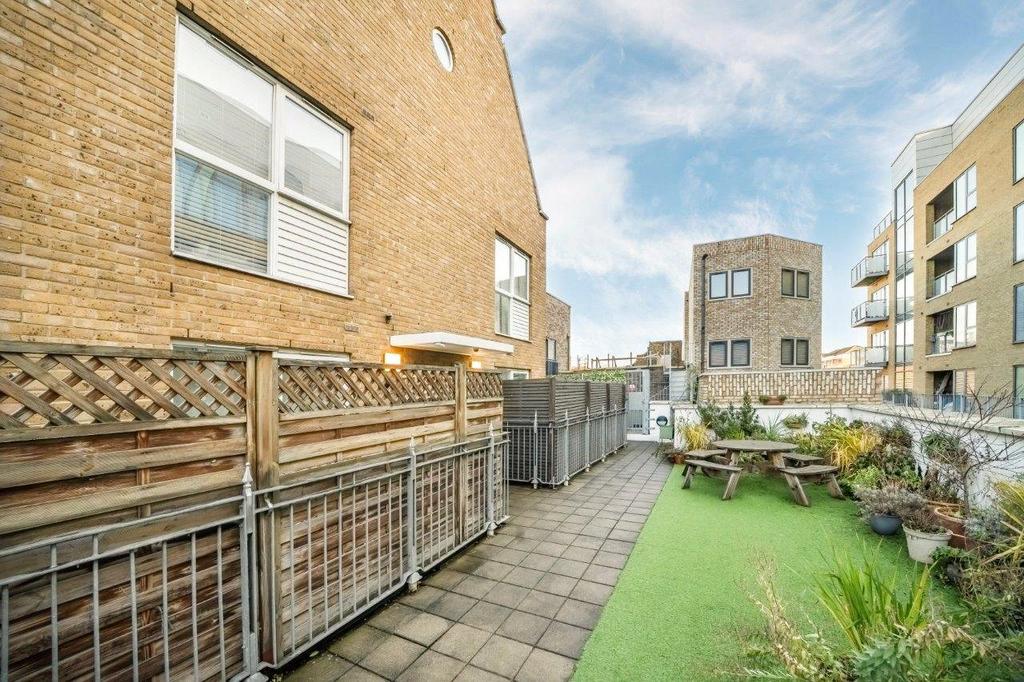 Communal Terrace