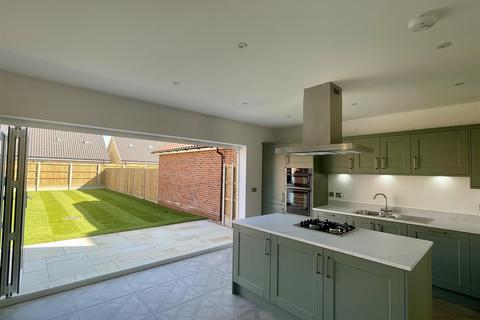 undefined, Lawford Green, Manningtree
