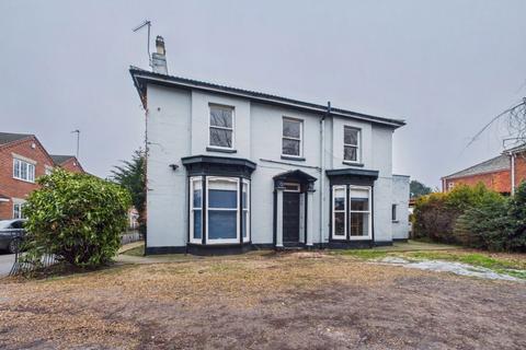 Studio to rent, Skirbeck Road, Boston, Lincolnshire