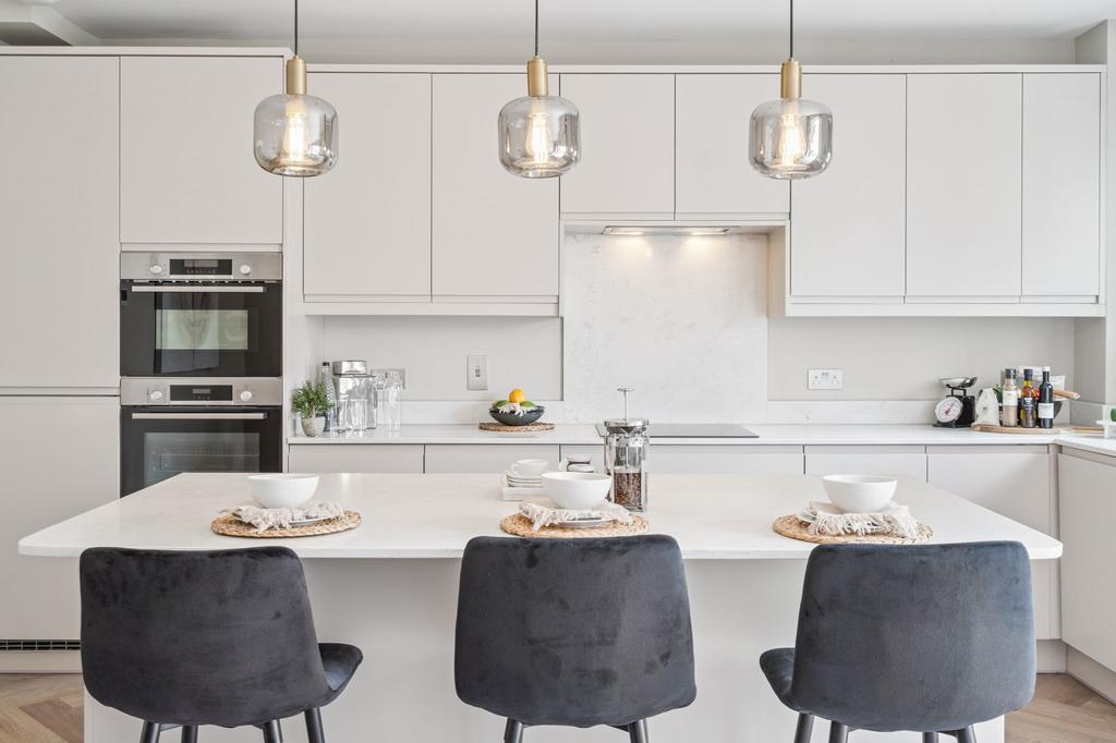 Kitchen Dining (2)