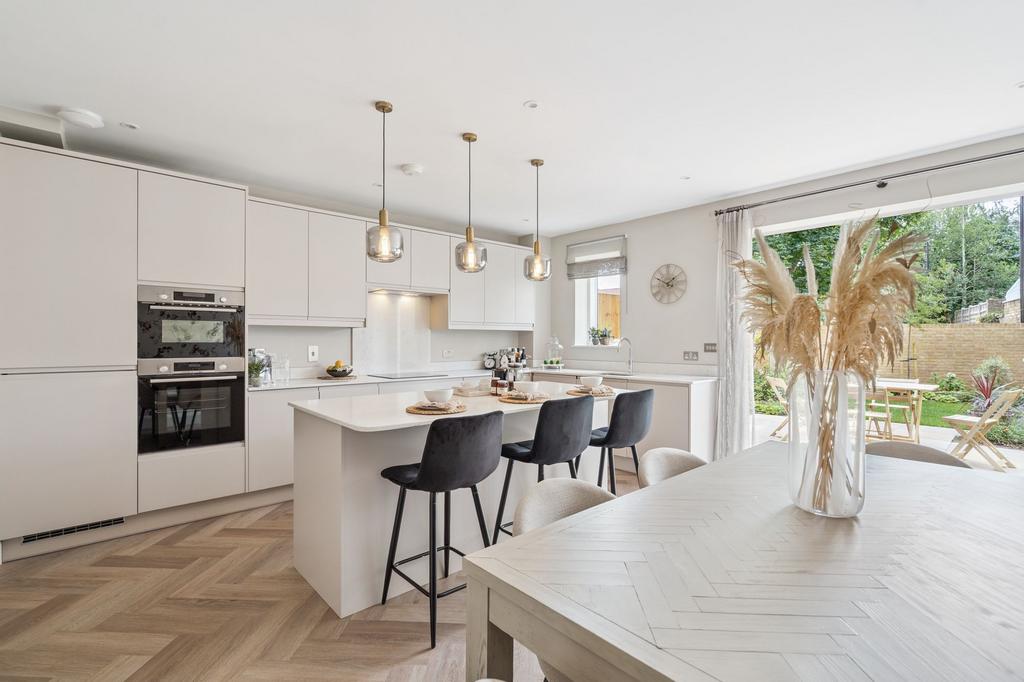 Kitchen Dining (4)