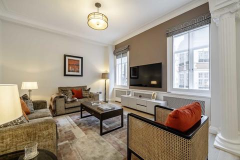 2 bedroom flat to rent, Park Street, London W1K