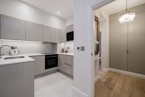 2 bedroom flat to rent, Park Street, London W1K