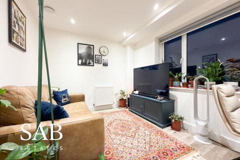Windmill Place, Southall, UB2