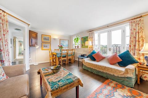 2 bedroom flat for sale, Stockwell Green, SW9