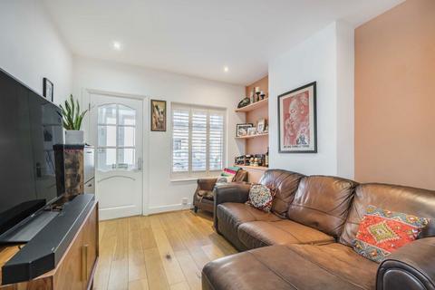 undefined, Algar Road, Isleworth TW7