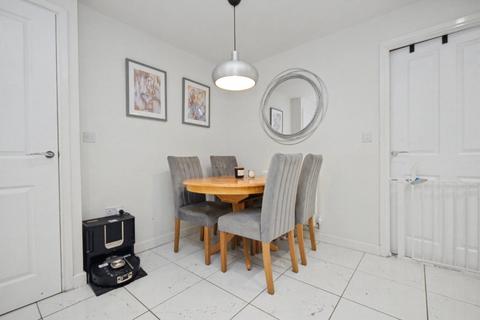3 bedroom semi-detached house for sale, Cotton Court, Wakefield, West Yorkshire