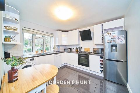 undefined, Vicarage Road, Woodford Green, IG8