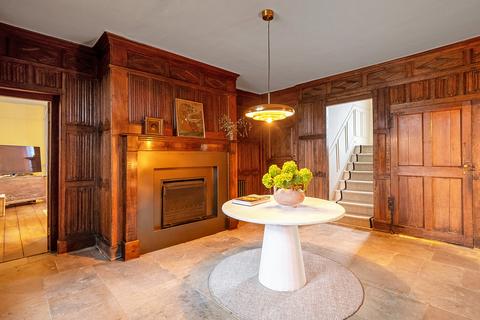 5 bedroom detached house for sale, The Square Aynho Banbury, Oxfordshire, OX17 3BL