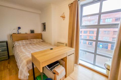 1 bedroom flat for sale, Charlesmere Gardens, Thames Reach, West Thamesmead, London, SE28