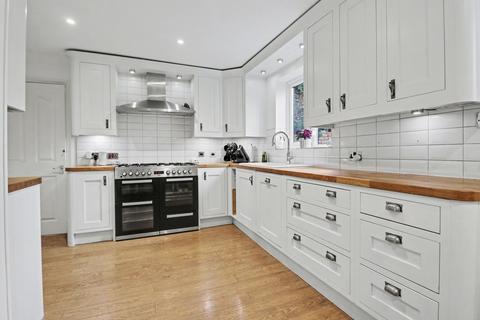 4 bedroom detached house for sale, Missenden Acres, Southampton SO30