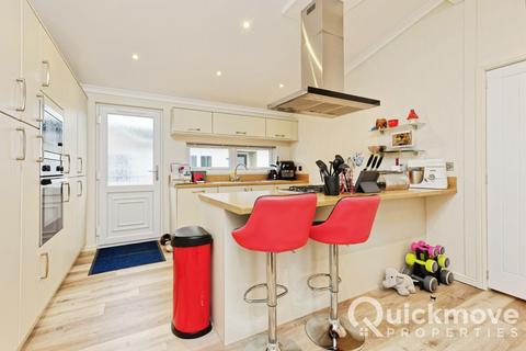 2 bedroom park home for sale, Herne Bay, Kent, CT6