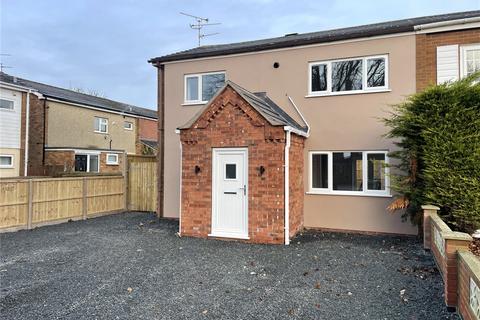 4 bedroom end of terrace house to rent, Mons Road, Lincoln, Lincolnshire, LN1