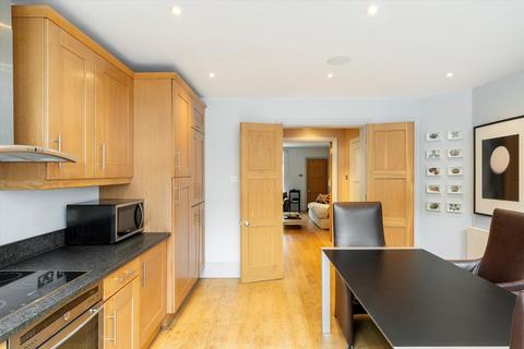 undefined, Donne Place, London, SW3