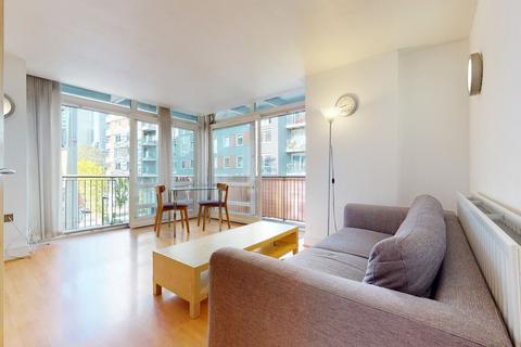 2 bedroom flat to rent, Cassilis Road, London E14