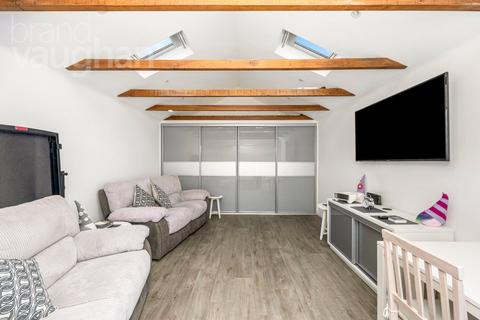 4 bedroom semi-detached house for sale, Baranscraig Avenue, Brighton, East Sussex, BN1