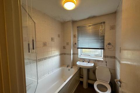 3 bedroom terraced house to rent, Reepham  Orton Brimbles, Peterborough, Cambridgeshire