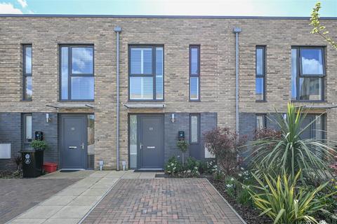 2 bedroom terraced house for sale, Falcon Drive, Great Warley