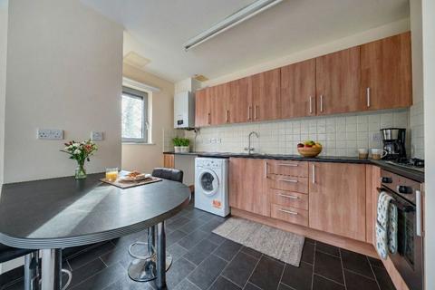 undefined, Netherfield Place, Basingstoke RG24 9AF