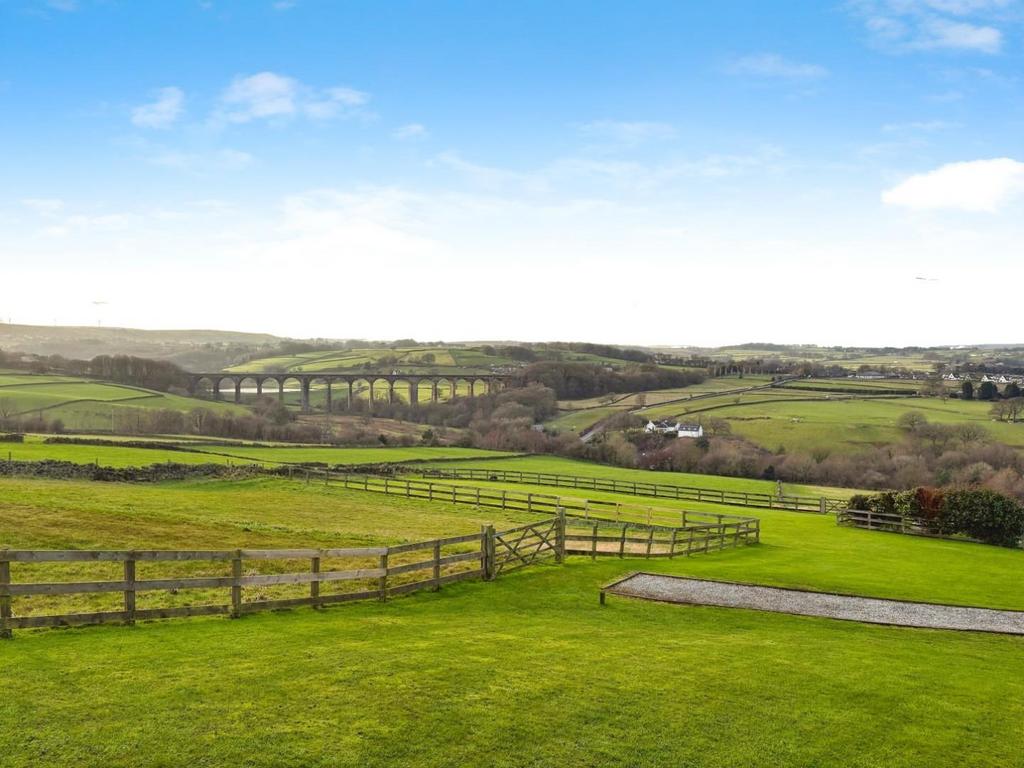 4 bedroom barn conversion for sale