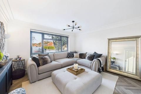 4 bedroom semi-detached house for sale, Crutchley Road, Wokingham, Berkshire, RG40