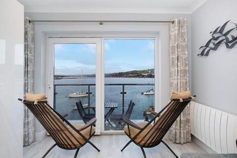 1 bedroom flat for sale, Strand, Morgans Quay Strand, TQ14