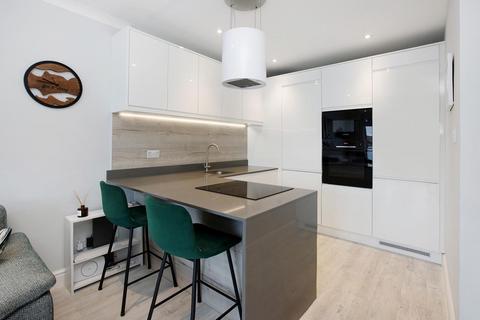 1 bedroom flat for sale, Strand, Morgans Quay Strand, TQ14