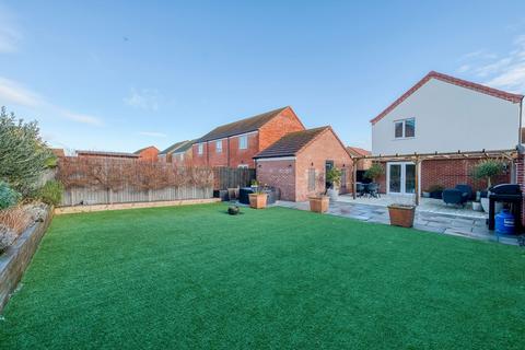 undefined, Howes Road, Bradwell