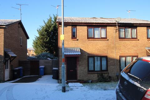 undefined, Richard Close, Kettering, Northamptonshire, NN15