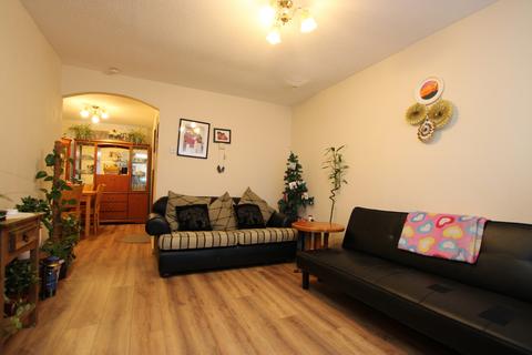 undefined, Richard Close, Kettering, Northamptonshire, NN15