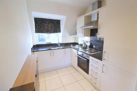 undefined, Summer Close, Byfleet,