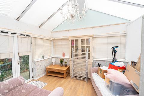 4 bedroom end of terrace house for sale, Rossendale Road, Lytham St. Annes, Lancashire