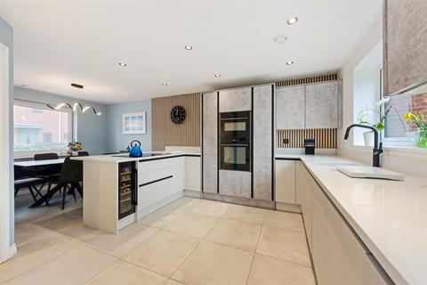 undefined, Harrow Way, Waterlooville