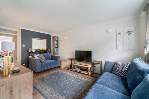1 bedroom house for sale, Limebush Close, New Haw, KT15