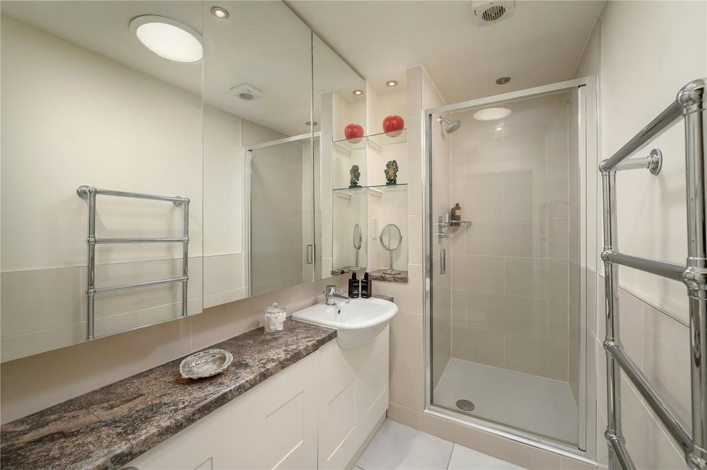 Bed 2 En Suite