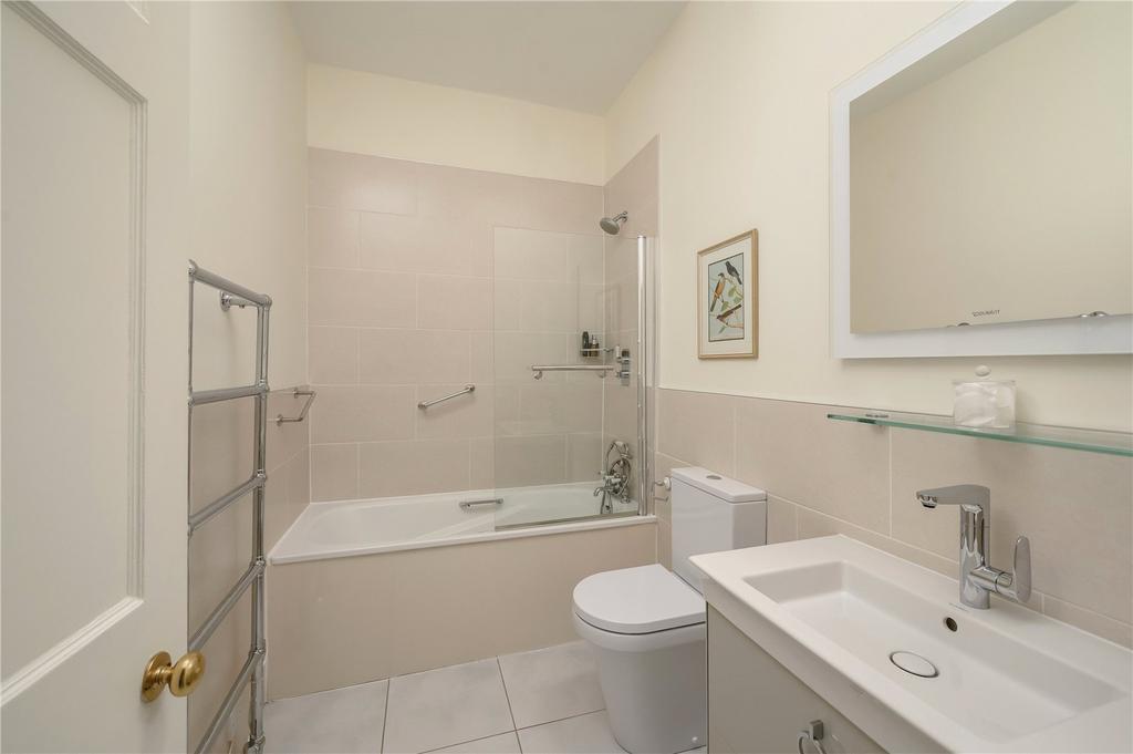 Bed 3 En Suite